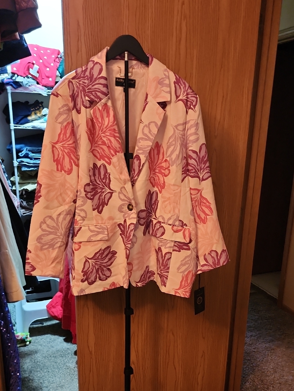 kathy ireland Pink Floral Notch-Lapel Blazer